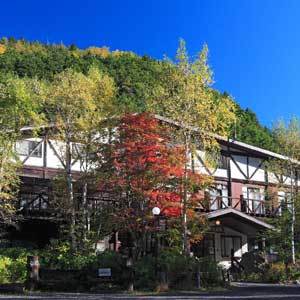 八ヶ岳の宿宿唐沢鉱泉。秘湯の宿。湯質は二酸化炭素冷鉱泉。四季折々の話題や温泉の事などつぶやきます。ご予約はhttps://t.co/3fC2NXWFUQ お電話0266-76-2525。4月中旬~1月初旬営業。繁忙期はお電話にてご確認くださいませ、よろしくお願いいたします。