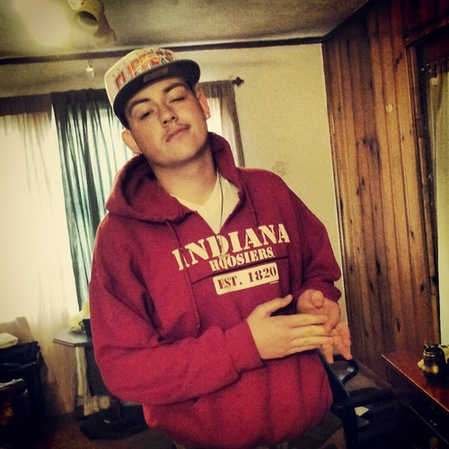soon to be father, loving my life, living for god, i have my flaws, missing the biggest part of my life \3