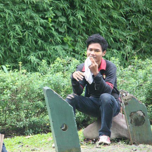 (づ￣ ³￣)づ | CS ♥ | UNJ - FE - EKOPERS 2012 | I'm a Catholic and I proud of it