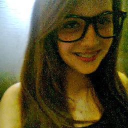 ∞Sorria bonito e deixe os outros quererem descobrir qual é o segredo que te faz sorrir !! ∞