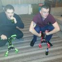 LEE SIMON BUCKLEY - @pushmeupsunnyla - Twitter