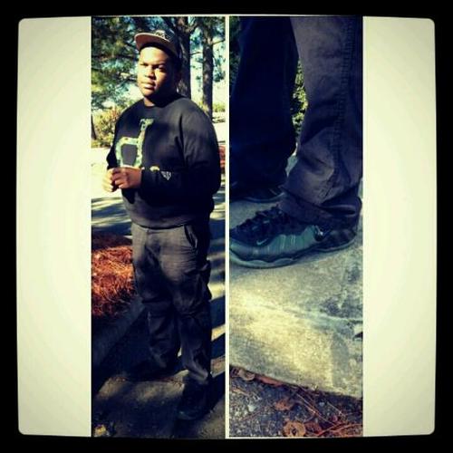 Child_of_god #complextionz is mi main group singer/rapper Website- http://t.co/ykXYQLLSVV