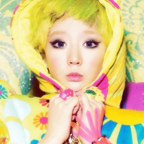 'ลีซุนกยู' เด็กน้อยหัวสายไหม (: สวยน่ารักเฟรนลี่ อะไรดีดีซันมีหมด ฟอลมาแจกสายไหมค่ะ ! .ยิ้มปากฉีก #ฟอลกลับบอท ♡