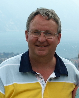 Jormooks's profile picture. Analytical Chemist, keen photographer and ok at it. Father of two adult girls and married to Marian