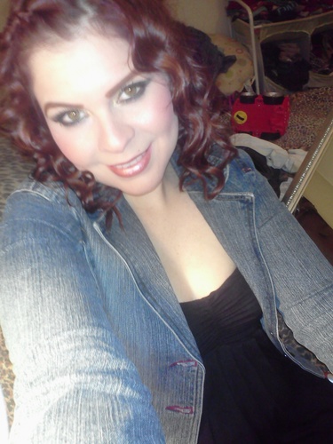 VALERIEMAMITA's profile picture. IM VERY OUTGOING SINCER ALWAYS TRUE AND SPEAK MY MIND HATE TWO FACED PEOPLE OH IM BILINGUAL SPEAK SPANISH/ENGLISH