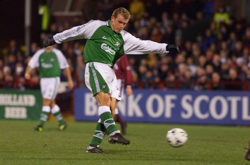 Edinburgh born and bred. Follow Hibs through thick and thin. GGTTH.