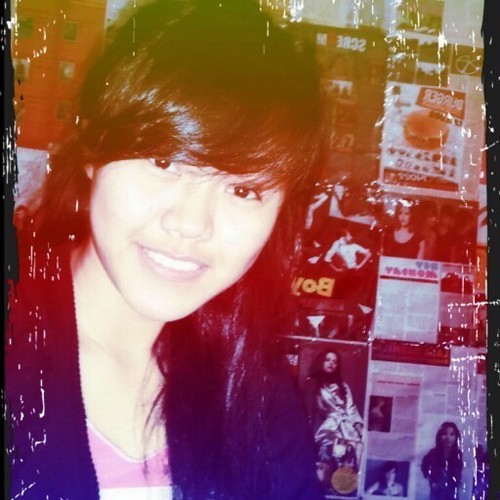 ♥♥♥bukan kebahagiaan yang menjadikan kita bersyukur,tetapi bersyukurlah yang menjadikan kita berbahagia. Keep smile˘⌣˘♥♥♥