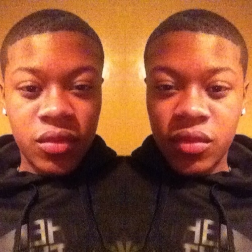 #TeamRoyalty #TeamPisces.
 Here to live Life to my Ënd. Me First.✈✈✈✈ #TeamIPhone loving  Sa'Mir Abdul DeCarlos Teague