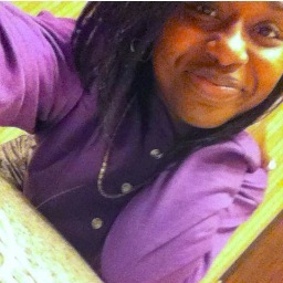 Youu See ahh Pretti Short Girl With ahh Big But ndd Nice Smile ... What Should You Do ?! Follow Me ndd Add Me On FB ; Kuashonna Gent ( :