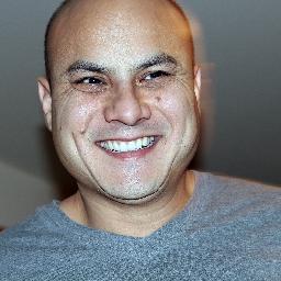 Marketeer. Web Developer. Storyteller. Friend to Good Designers.
