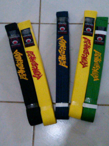 Usaha Mandiri baju2 beladiri, sprt karate, silat, tekwndo dll,|anda bs jd Resller 081326213041 PIN 2281EF8F