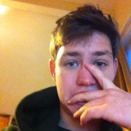 Teesside Uni Student, England! Rollerblader. Occasional Alcoholic.