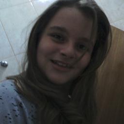 Adoro fazer amizade,minha maior qualidade é se verdadeira e se uma otima AMIGA :)