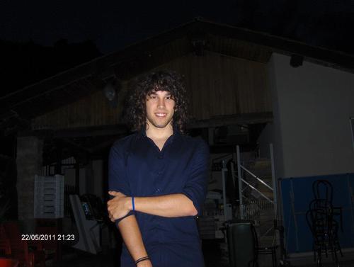 VNiko92's profile picture. 