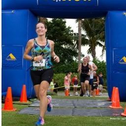 dawnbecka's profile picture. runner running run swim swimmer swimming bike biker biking triathalon marathon race