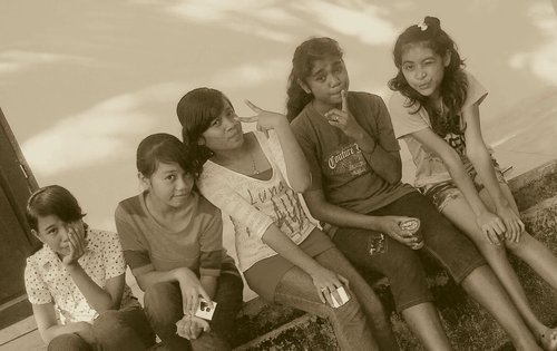JESUS sweet daughter :3 TEAM SHAPPIRE BLUE!! akun baru di link .-.