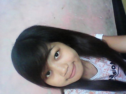 devinoviasarii's profile picture. Dan jika mencintai hanya untuk
memedihkan hati, maka lebih baik bagi aku
membahagiakan aku dan dia yang
mencintai aku dr pd dy yg aku cntai