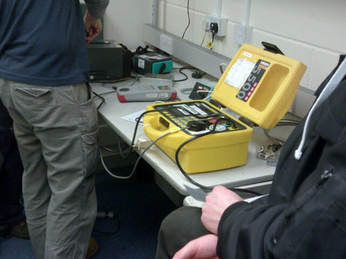 We deliver bespoke Training to enable you to carry out In house Pat testing on most everyday equipment, interpret results and establish a maintenance system DM