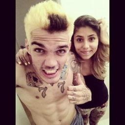Amo vocês cada dia mais de Janeiro a Janeiro esse amor está aqui e nunca terminará. FC dedicado a @gabrielarippi @AdrPollo @tomim_pollo e @djkalfani