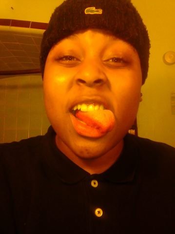 Im Chasing This Money You Chasing A Bitch , You Doing Yo 9 To 5 Im Getting Face From Yo Bitch NIGGA : ) Btw My NEW Page