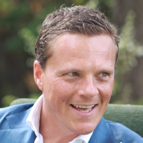 Benelux Social Business Leader @ IBM. Sailing & skiing fanatic. Father of Jimmy & Sasha. Tweets are my own opinion