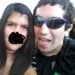 Me considero una persona bipolar/ Soy otaku *-* Rockera y Metalera / Odio el reguetoon y los flaites