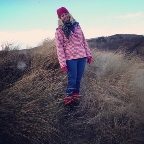 katestrange84's profile picture. Enjoy the little things because they really are the big things :).       Be young, be foolish but be happy :).      Windsurfing 3