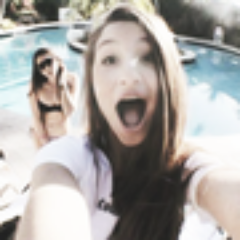 sou uma linda, sou uma perfeita, sou uma gatah, sou uma bebê, sou uma belieber, sou lovatic, sou directioner e sou feliz por isso, bjs e xao.