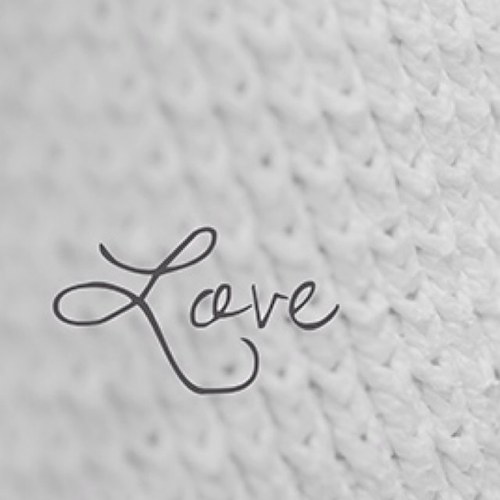 MomsLilMiracle's profile picture. My mommies are @SexyJulia_ and @prcttywild and dey love me. I in My mommy julia's tummy.