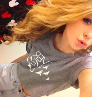 dinahlynnabela1's profile picture. ~ this girl loves one direction & follows back ~