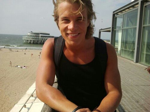 nickvdberg93's profile picture. ...You Only Life Once, so make the most of it...