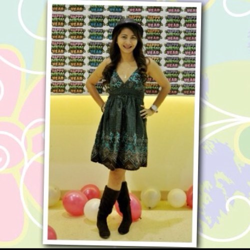 tweetyojie's profile picture. once it broken it will never mends..