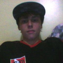 valeu pra quem ta me seguindo(sigo de novo)
  :)