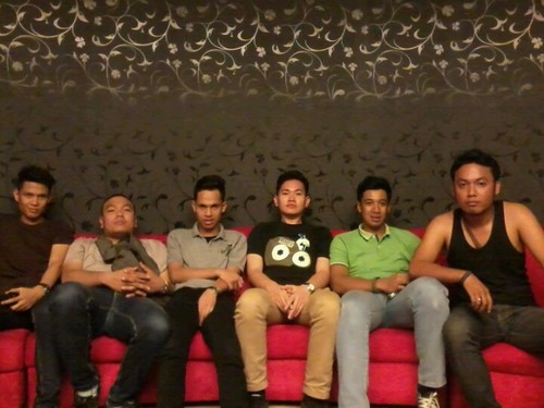 MLRizkiNasution's profile picture. @el_marline | 1609