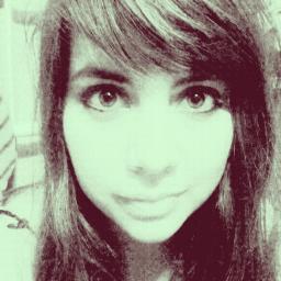 medcinevszombie's profile picture. just be yourself ! ._. 3