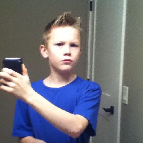 LiveReid's profile picture. Lov hockey
U follow me I follow U