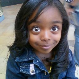 DionneHenderso8's profile picture. 