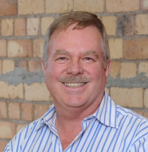 Energy consultant, supporter of energetic entrepreneurs.