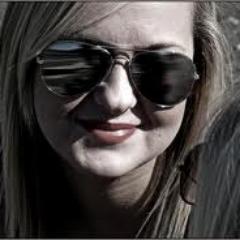 mariabetty25's profile picture. Elizabeth Arkham Asylum for the Criminally Insane