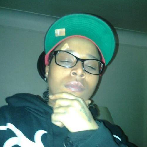 Detroit artist singer an song writer I also produce an make photos get hip check me out on youtube an reverbnation matter a fact just goggle the name Dongoddess