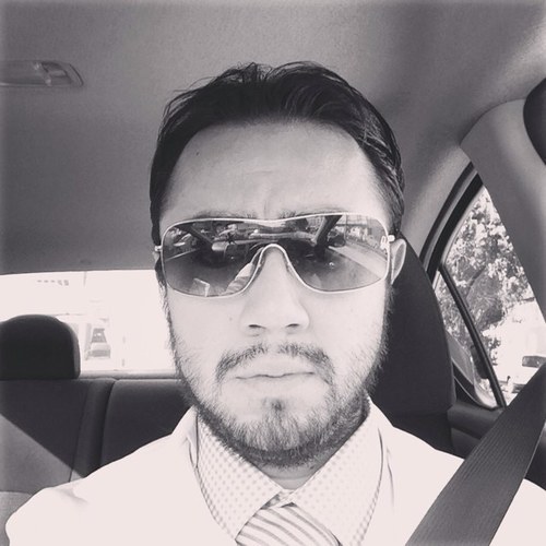 Cirujano Dentista, apasionado por la música y el ejercicio, con un punto de vista diferente pero abierto a nuevas opiniones!