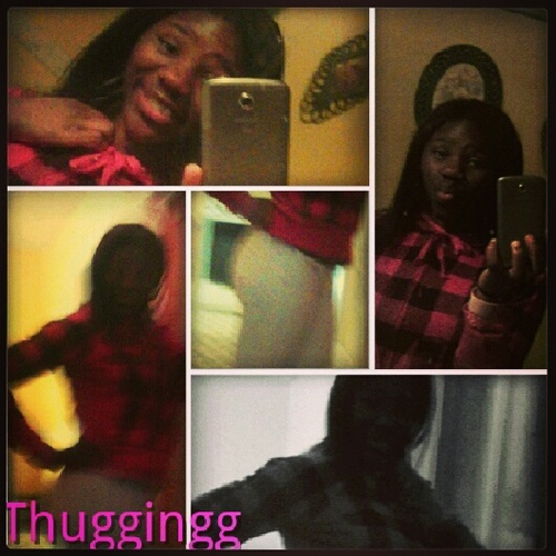 Im 5'2, Pisces, Darkskin, Pretty, Short, Thick, annd I follow Back soo Follow Mhe