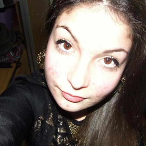 I'm from Portugal, I am 14 years old, I love dance :)