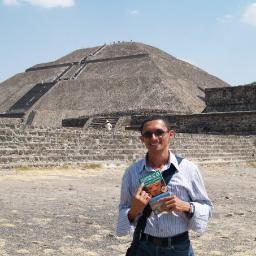 Profesional en Turismo / Hotelería / Gastronomía  /  Banquetes, Congresos & Eventos - Vivo mi vida como me gusta y a placer deivis.medina2@facebook.com