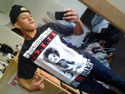 Im chriss lovee from fb, 2 jobs, money $.$, corridos, I be faithful asfckk, dancing 3 and get to know mee ! ,, instagram , @niggaakraaee cx