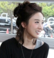 LeeCheongA_b's profile picture. It is Actress Lee Cheong-A's Bot. '1984 10 29' 안녕하세요, 배우 이청아님의 '봇'입니다, 실제 이청아님이 아니에요! 130130~