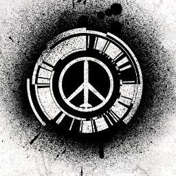 e_librum's profile picture. フォローしても良いことないぞ