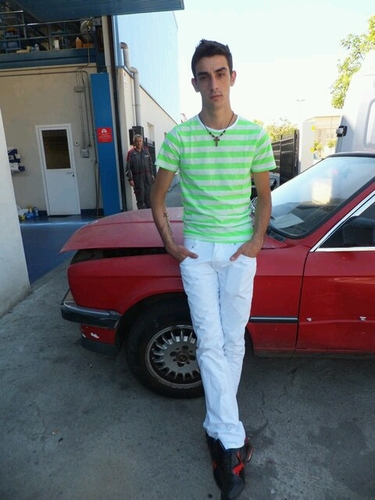 IvandePablos45's profile picture. 