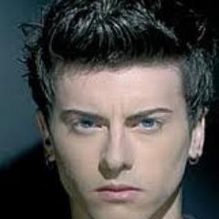 - Tea Oojpk?
- Would you like some milk?
- Is Tktefin - as you always - a piece of sugar?
- As for me, the best face of sugar ..