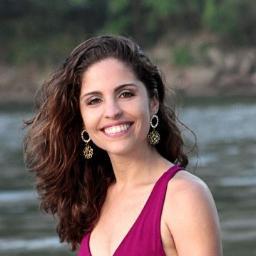 Uma pessoa realizada como mãe, como profissional, como filha e como esposa!
